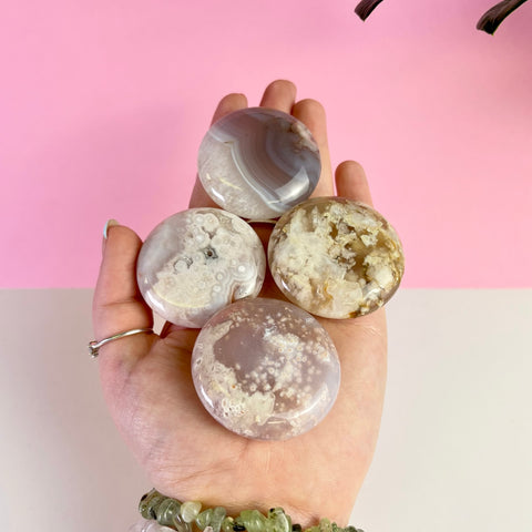Intuitively Picked Flower Agate Cookie