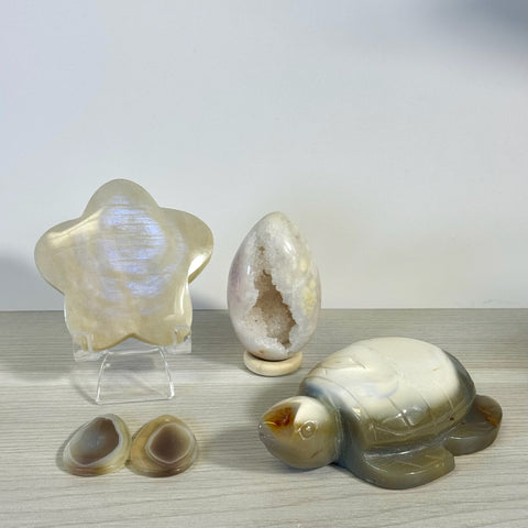 Kenna's Stylized Imperfect Bundle: Star, geode egg, turtle, and two small polished crystals.
