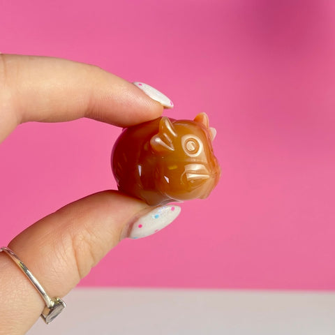 Mini Carnelian Cow