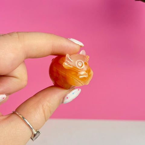 Mini Carnelian Cow