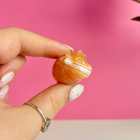 Mini Carnelian Cow