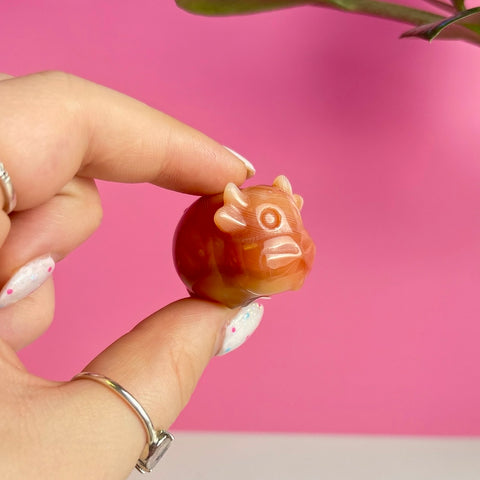 Mini Carnelian Cow