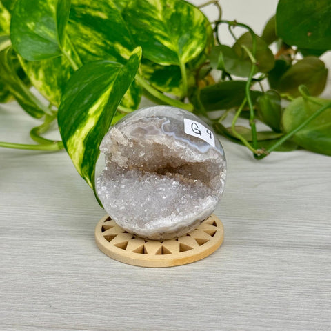 Statement Druzy Sphere (Continued) G4 33 - Kenna's Crystals from TikTok