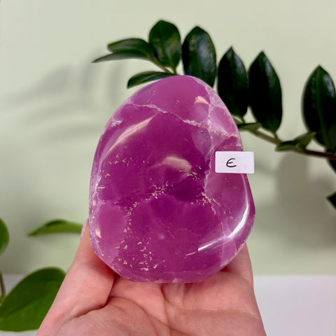 Statement Jelly Pink Aragonite Free Form