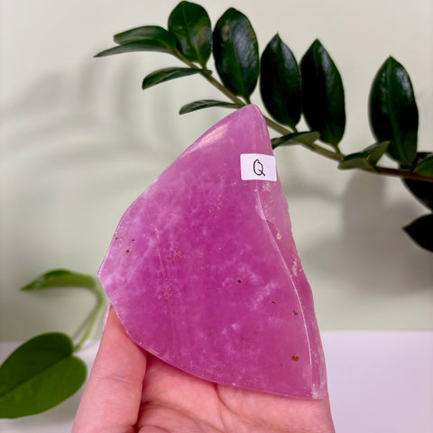 Statement Jelly Pink Aragonite Free Form