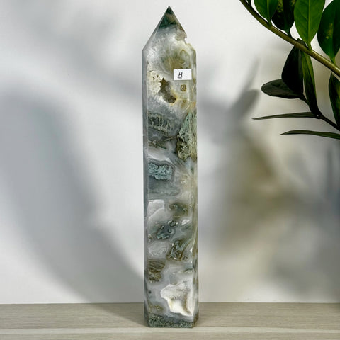 Tall, polished moss agate tower (variant H) with white, green, and brown natural patterns.
