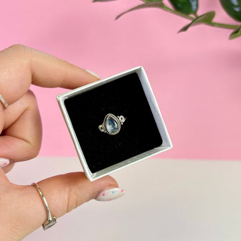 Sterling Silver Moonstone Ring