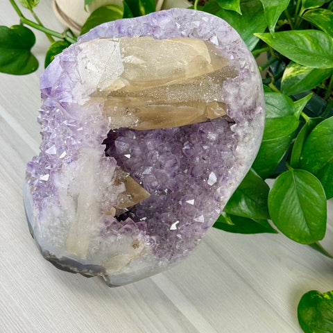 Uruguayan Amethyst with Calcite Bridge 2 - Kenna's Crystals from TikTok